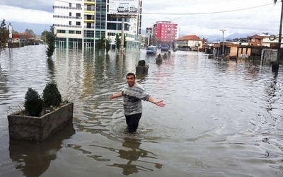 Mashtrimi me azilin, eksod masiv nga shkodra drejt Suedisë