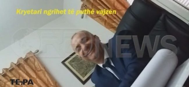 Kryetari i Bashkisë Peshkopi përfshihet në skandal seksual (video)